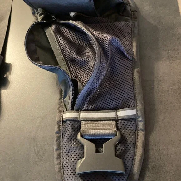 The North Face Enduro Belt - Perfect condition! - Picture 3 of 5